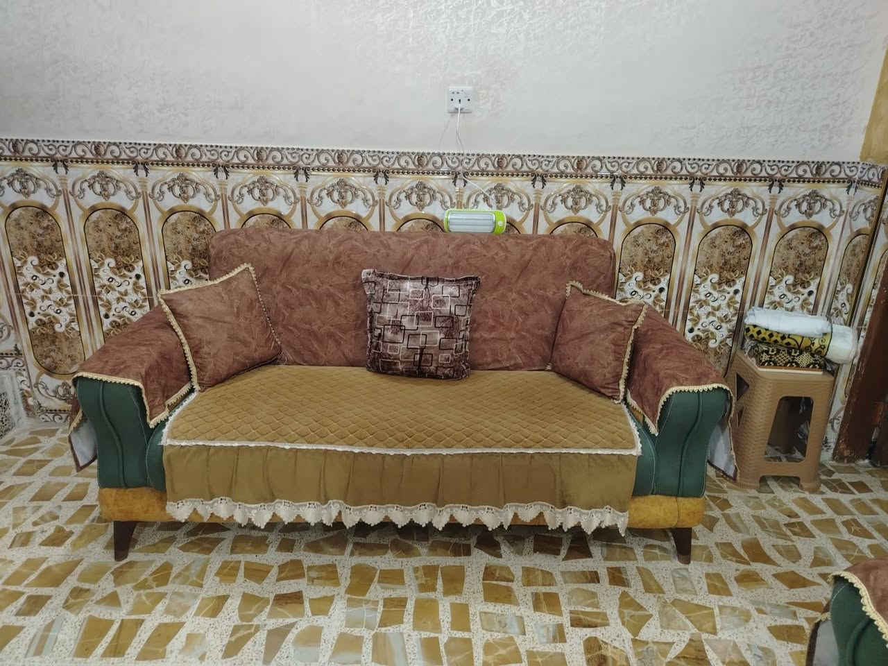 السلام عليكم
للبيع / تخم احطاطه (تفصال)
نظافه 95٪
الجبيره طوله مترين ونص تقريبًا
الوسط طوله مترين
الصغيره طوله متر او 75
السعر 400 ألف او بي مجال
(التواصل على هاذا الحساب أو
***********
