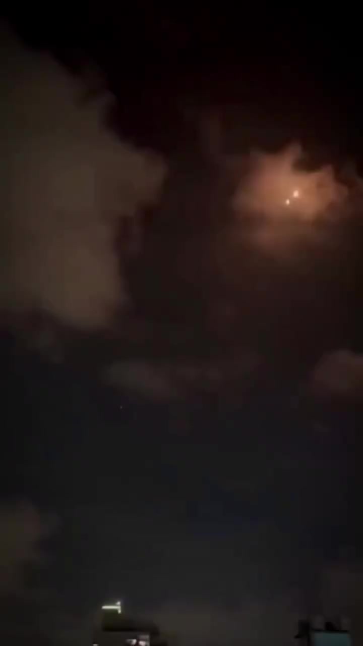 🎮🔥 عروض البلايستيشن المتوفرة حالياً من RT ربيع للتجارة 🔥🎮
إذا كنت عم تدور على بلايستيشن جاهز للعب مباشرة وبحالة ممتازة 👌
صار في عدة خيارات متوفرة حالياً مع كفالة شهر كامل ✅
🎮 بلايستيشن مستعمل
🎮 بلايستيشن Open Box (شبه جديد مع كرتونته)
🎮 أجهزة مع ذاكرة 500GB
🎮 أجهزة مع ذاكرة 1TB
🎮 مع ألعاب جاهزة للتحميل والاستمتاع فوراً
💻 وكمان متوفر عنا تجميعة PC Gaming بتبلّش من مواصفات قوية بكرت شاشة GTX 1060 6GB 🔥
📍 العنوان: دمشق – البحصة – ساروجة – مقابل فرن مرحبا – الطابق الأول
📞 0980829966
📲 واتساب: https://wa.me/0980829966⁠�
📢 تلغرام: https://t.me/Rabeetrading⁠�
📸 إنستغرام: https://www.instagram.com/rabe3trade?igsh=MWV1NjJja3l4eGI3bw==⁠�
#بلايستيشن #PS4 #Gaming #RT_ربيع_للتجارة #ألعاب #PC_Gaming 🎮🔥


**إذا كنت صاحب هذا الإعلان وتريد حذفه لأي سبب، رجاءا أرسل رسالة إلى الدعم الفني**