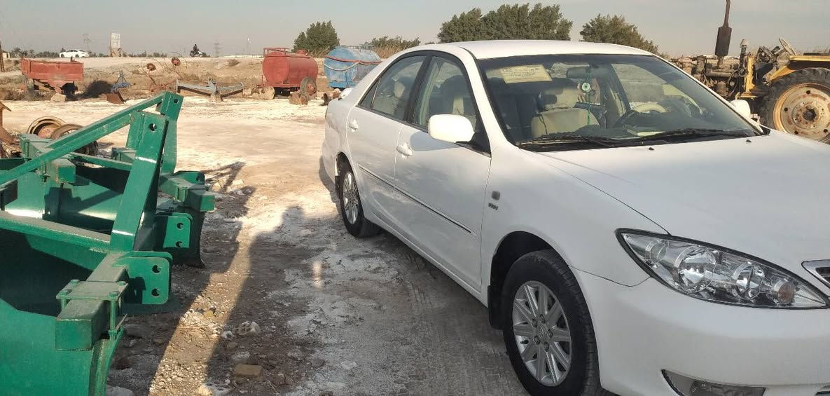 السلام عليكم سيارة كامري للبيع موديل ٢٠٠٣جديدة معنى الكلمة تدفة تبريد حدادية جديدة تخم تاير رقم انكليزي سنوية لغاية ٢٠٣١تحويل ثاني يوم بسم المشتري موبايل موبايل ***********و***********
