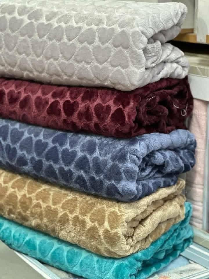 شتاء رائع ومميز مع مفروشات
 جنه 😍😍

جديد بطانيه ساده حفر قلوب 
كوالتي عالي جداً خامه ثقيل 😍

قياس 230*200 
الوزن 4 k
 
شكرا" لاختياركم منتجاتنا 
يوجد توصيل جميع المحافظات


**إذا كنت صاحب هذا الإعلان وتريد حذفه لأي سبب، رجاءا أرسل رسالة إلى الدعم الفني**