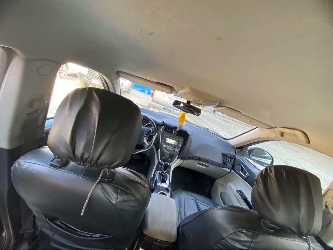 GAC صالۆن  
مۆدێل ٢٠١٧  ڕەشی قەتران 
١٤٩ هەزار ڕۆشتوە گێڕ و مەکینەی نەکراوەتەوە 
ڕەقم باریکە و سەنەوی تا ٢٠٢٩ تازەیە 
بەناو خۆمانەوەییە 
دەفتەر بەنزینی لە گەلە
نیو بۆنینتی بۆیاخە  
سعری ٧٣$  
شوێن سلێمانی
***********
*********** السليمانية, العراق
