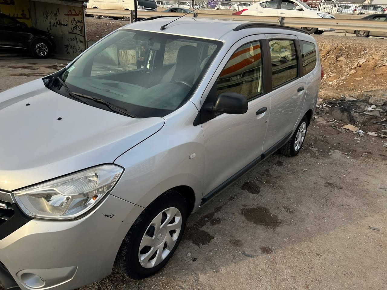 رينو لودجي 2019

لون سلفر
ماشية 139 الف كم
7 راكب
شاشة
تبريد وتدفئة (كلها جاهزة وشغالة)
محرك 1600

السعر: 🟧 السعر علق يوصلك السعر 📮
للتواصل: *********** / ***********

#رينو_لودجي #لودجي_2019 #7_راكب #تبريد_وتدفئة #بيع_سيارات #سيارات_مستعملة
