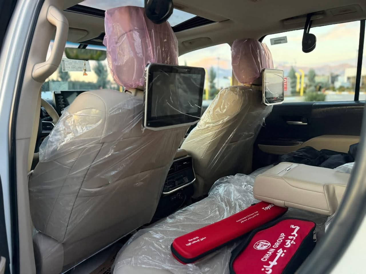 لاند كروزر موديل2022جي اكس ار ثلاث شاشات ماشيه56الف شركه جيهان مكفوله كفاله عامه تنفس تبيعي عنوان سليمانيه السعر627بيها مجال***********
