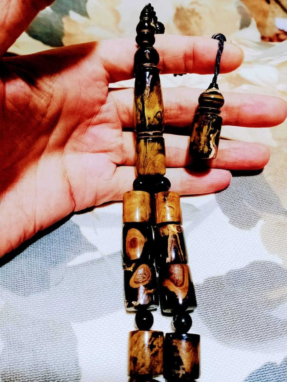 بسم الله والصلاه والسلام على رسول الله 💚 

ماشاء الله سبحه غايه ف الجمال معرقه تعريقات جميله خراطه يدوى بالكامل مقاس 14*17 ملى 33 حبه برميل 

السعر خاص او اترك تعليق 

شحن محلى ودولى 🌹


**إذا كنت صاحب هذا الإعلان وتريد حذفه لأي سبب، رجاءا أرسل رسالة إلى الدعم الفني**