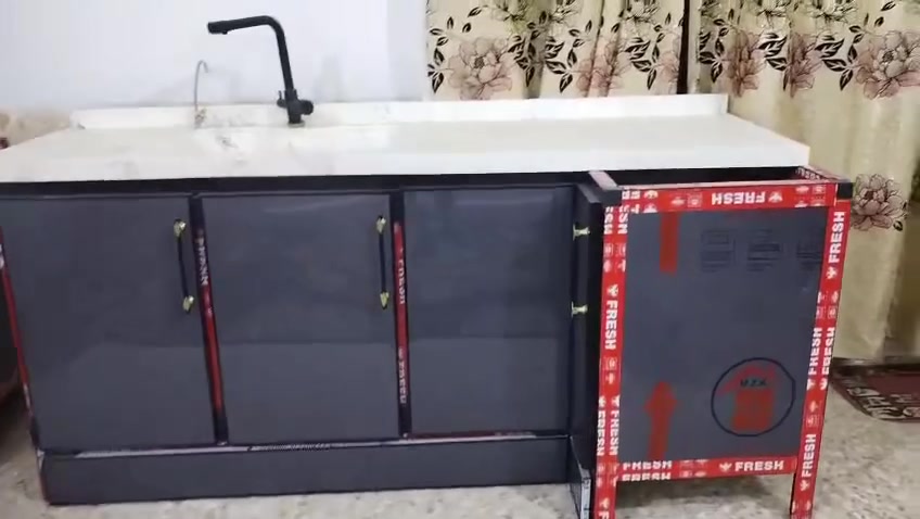 البيع مرمر السعر خاص***********
