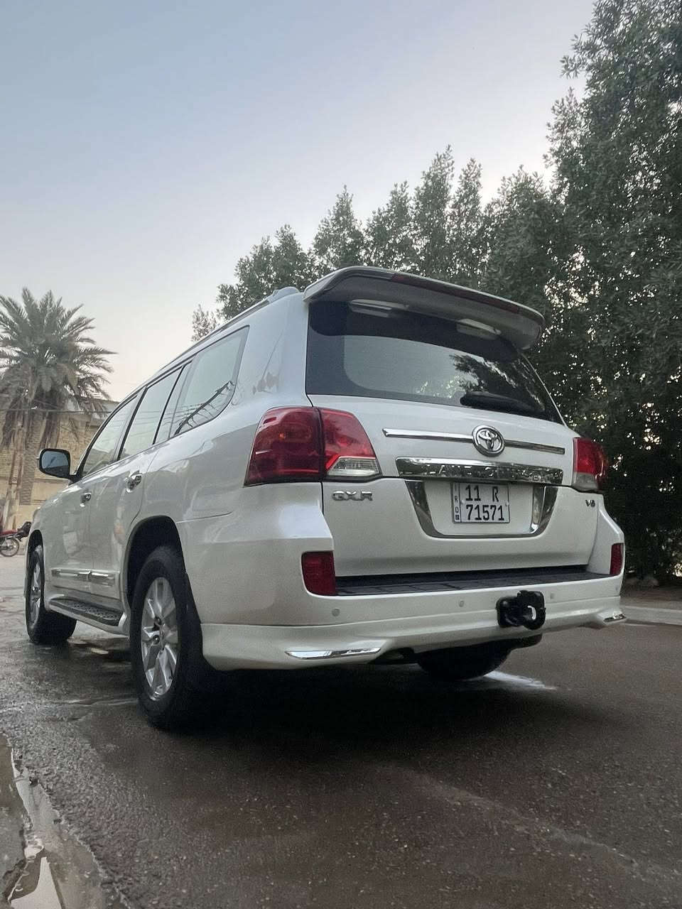 السلام عليكم لاندكروز 2013 فطيم اصل
سياره بلاديه كله عله بلاد 

سياره جديده 

بصمه 

فتحه 

كشنات جلد جديدات 

كشن كهرباء 

لايت زنون 

موصفات لاندكروز معروفه 

سياره دعاميه إماميه تبديل فقط باقي بلاديه مكانين بارد صبغ قليل كلش مئشر بصوره مكينه وكير كفاله شرط فحص ارقام وسنويه جديد هزه جديد تحويل مباشر مكاني بغداد الامين الثانيه *********** 

السعر 360 $
