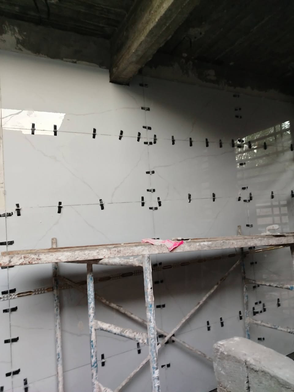 سلام عليكم خلفه البخ سيراميك بكفت نواعه درجة وله  بسعار مناسبه ***********
