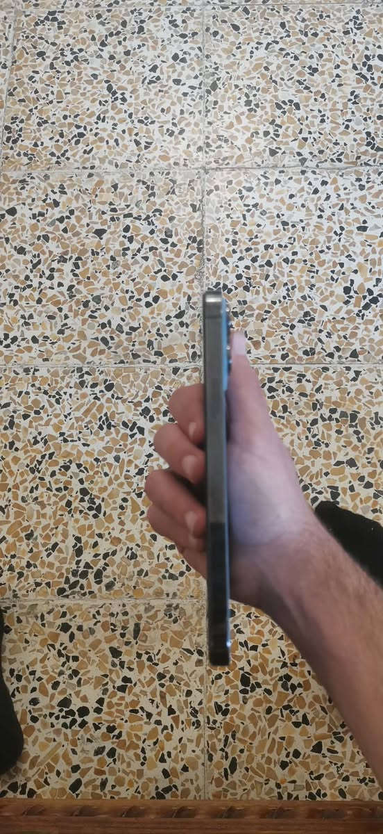 13 برو ماكس  ذاكره 128 الجهاز نضيف بس مبدل شاشه وبطاريه والبطاريه ماتصرف جديده  وبيه فطره من فوك ما يبين وبل تحديث الكامره 0.5صار بيه تشويش


**إذا كنت صاحب هذا الإعلان وتريد حذفه لأي سبب، رجاءا أرسل رسالة إلى الدعم الفني**