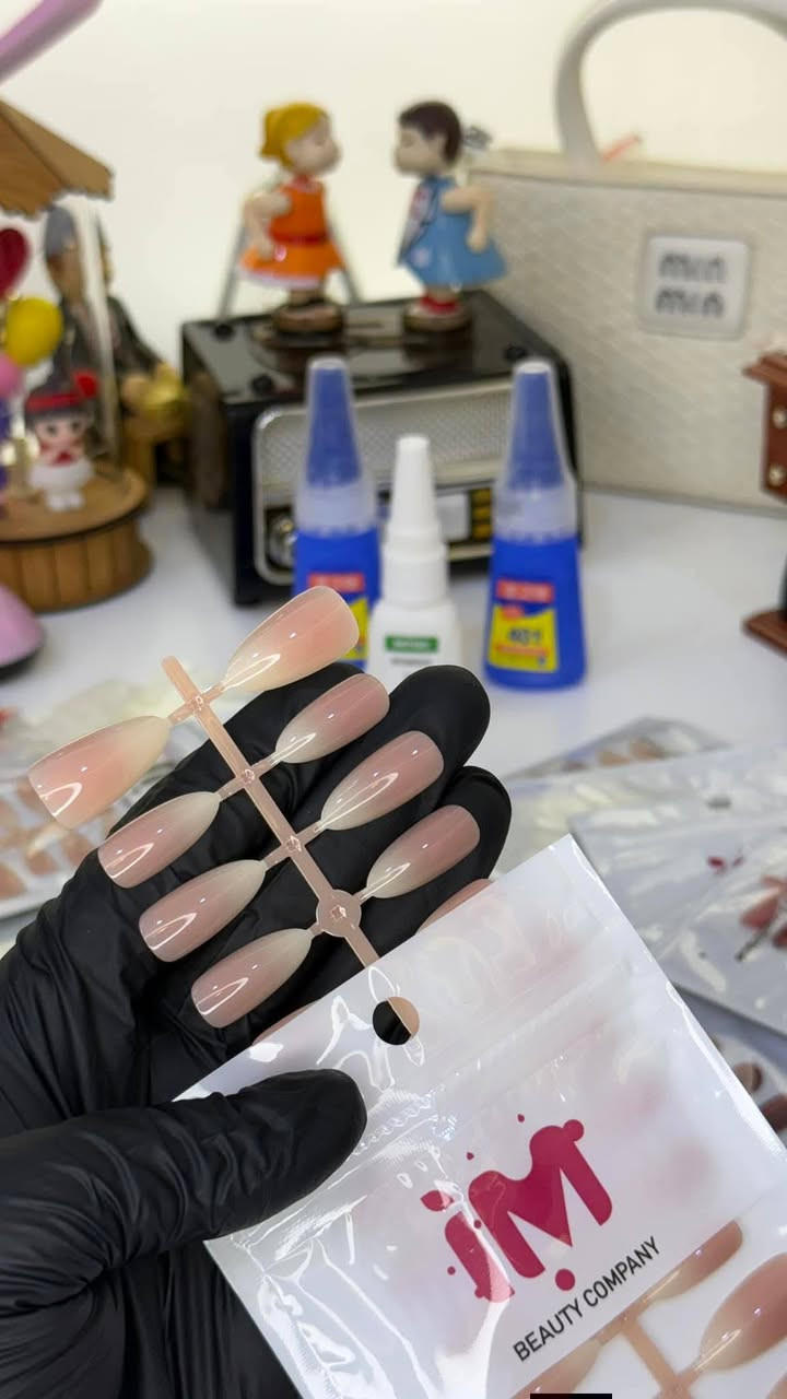 اظافر بديل الاكرلك 💅🏻
استعمال اكثر من مره مع الواصق 🔥

بنات عندي مواد اكراك وجلش متوفر 

 مكياج كلشي متوفر عندي بنات 

يومي فتح بث مباشر على تيكتوك من 8ليل الي 2لصبح 

للحجز مراسلتنا خاص


**إذا كنت صاحب هذا الإعلان وتريد حذفه لأي سبب، رجاءا أرسل رسالة إلى الدعم الفني**