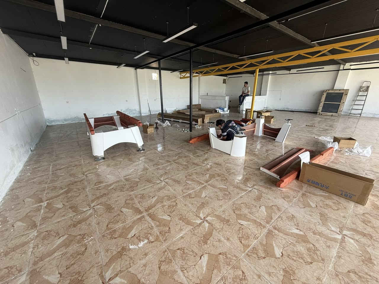 تم انجاز عمل اليوم   🎱 مع كادر متخصص للأستفسار ***********   واتساب عنوان بغداد حافظ القاضي ملاحظة يوجد طاولات بليارد مستعمل و الجديد وجميع مستلزمات البليارد وملحقاتة🎱
