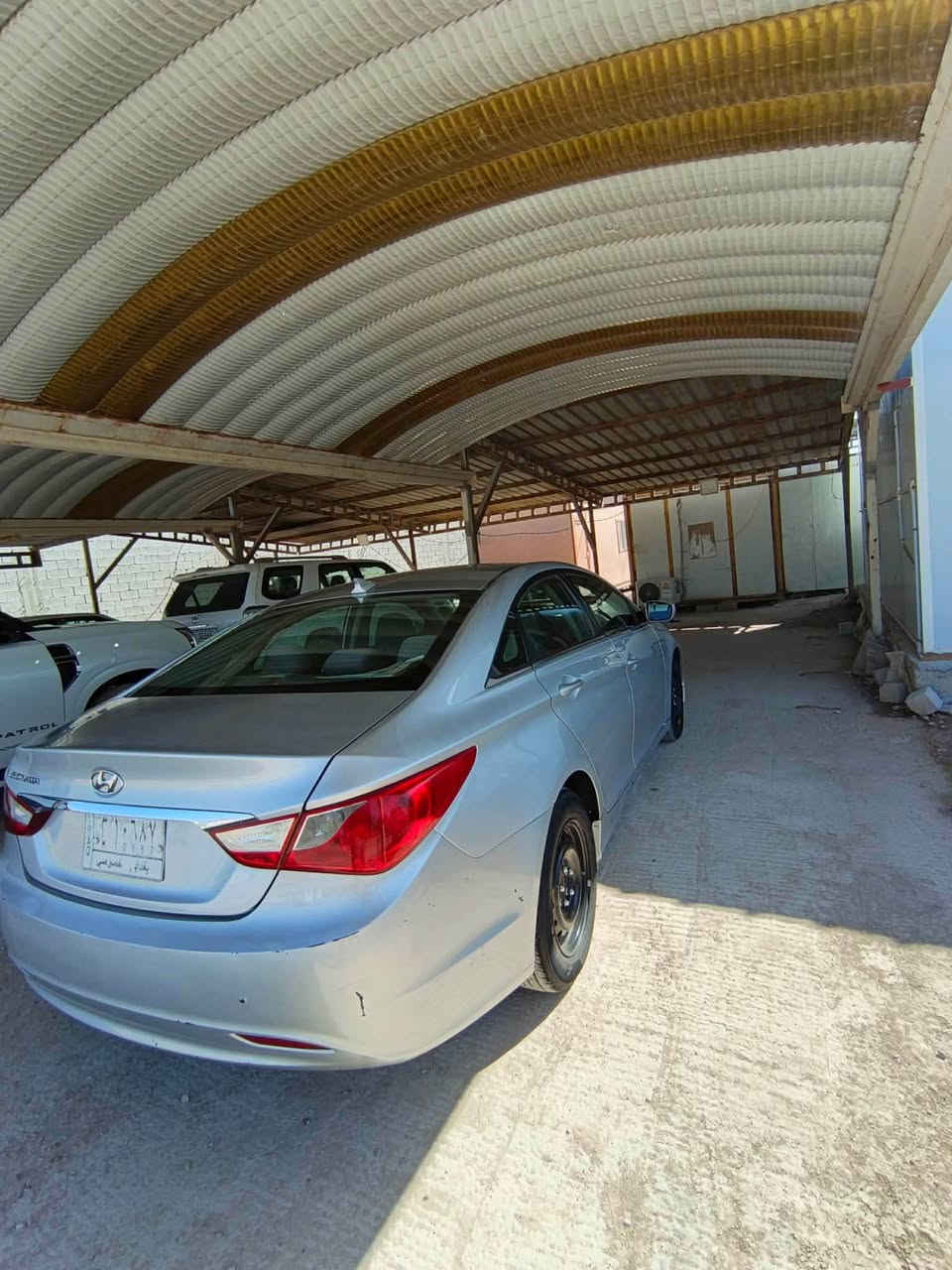 السلام عليكم 
سوناتا 2013 رقم بغداد بسمي 
تحويل ثاني يوم 
أمريكي جاملغ وبنيد بدون ارباك 
بدون دواخل نص فول مكينه GDI
بالعراق نضربت بدراجه مبينه بالصور 
مكان السياره بابل السعر ب110 بيه مجال
*********** حلة, بابل
