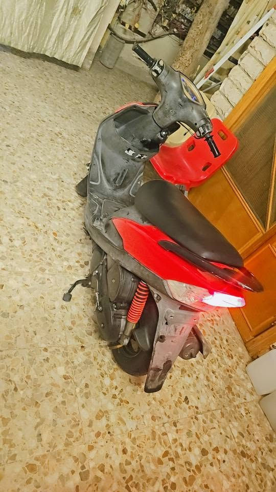 ماكس جديده كلهة شغاله سلف هندر اشاير سكنات ما مفتوحه مشي نهضه خير من الله بوشه 49 ابلاديه لايت عالي وناصي دبلات امامي وخلفي ابريكات اماميه وخلفيه جاهزه اخت الرمبه نعومه كلش حلوه كفرات اصلي حواضن اصليه عدادات الكهربايات كلها شغاله لا تبخير لا تنقيص ما بيها اي نقص شرط الفحص مكان البصره شارع تموز *********** السعر ٦٢٥ البصرة, العراق
