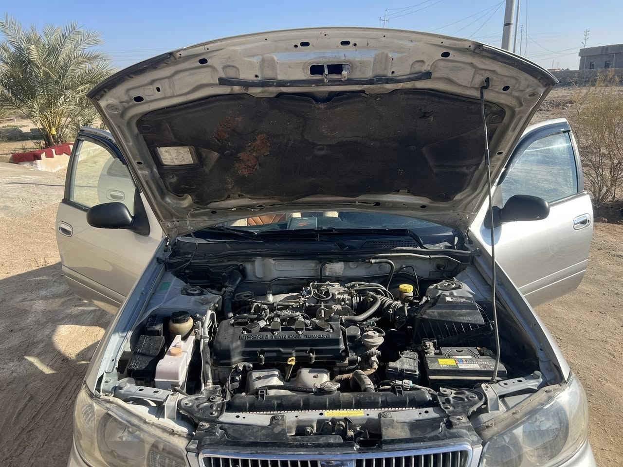 سني 2009محرك اسود كير اوتماتيك بسمي رقم بغداد إنكليزي بيها قطعتين رش فقط بدون ضربه السعر 92 
***********
