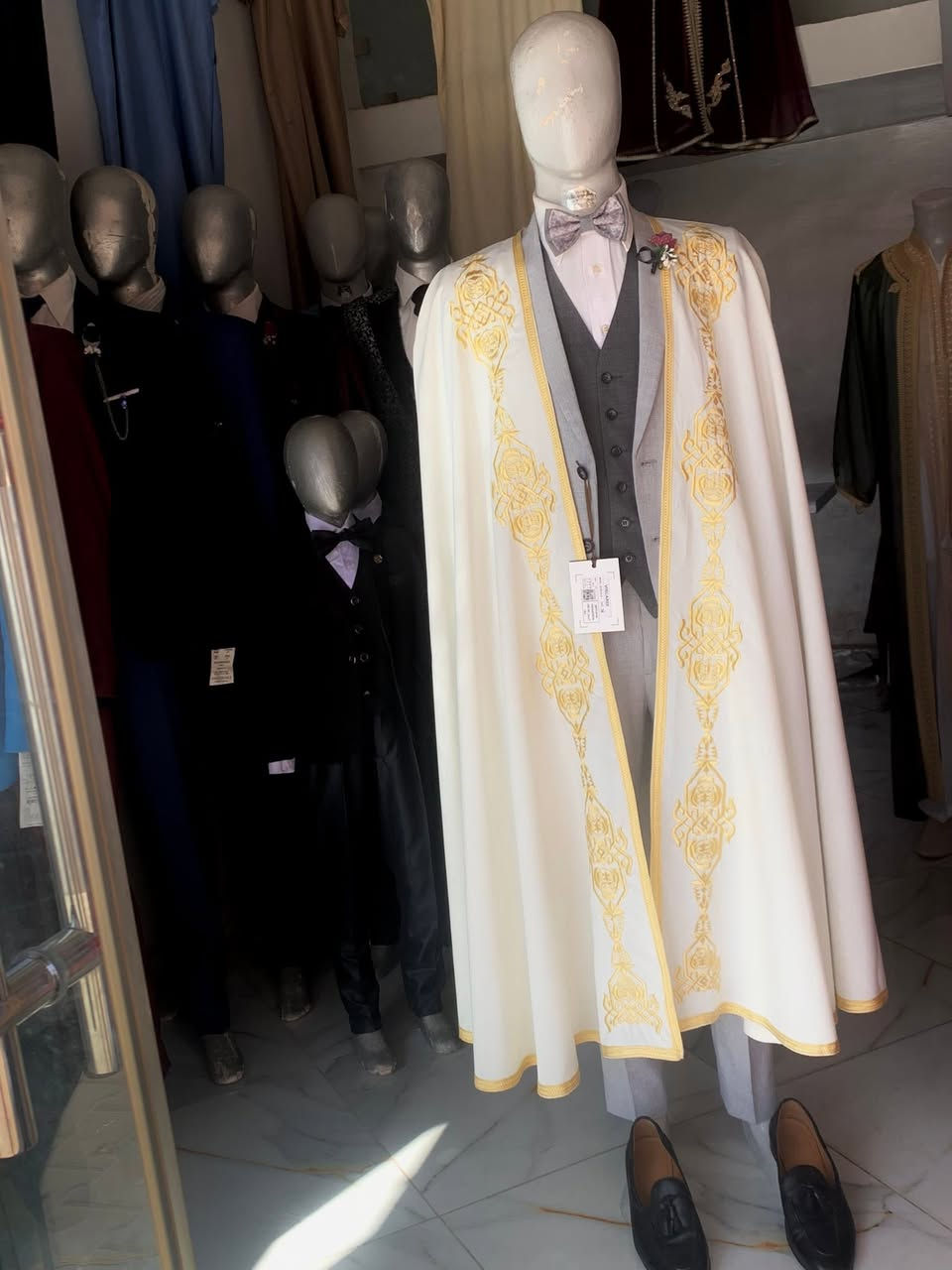 Location dyal les costume Mrhba


**إذا كنت صاحب هذا الإعلان وتريد حذفه لأي سبب، رجاءا أرسل رسالة إلى الدعم الفني**