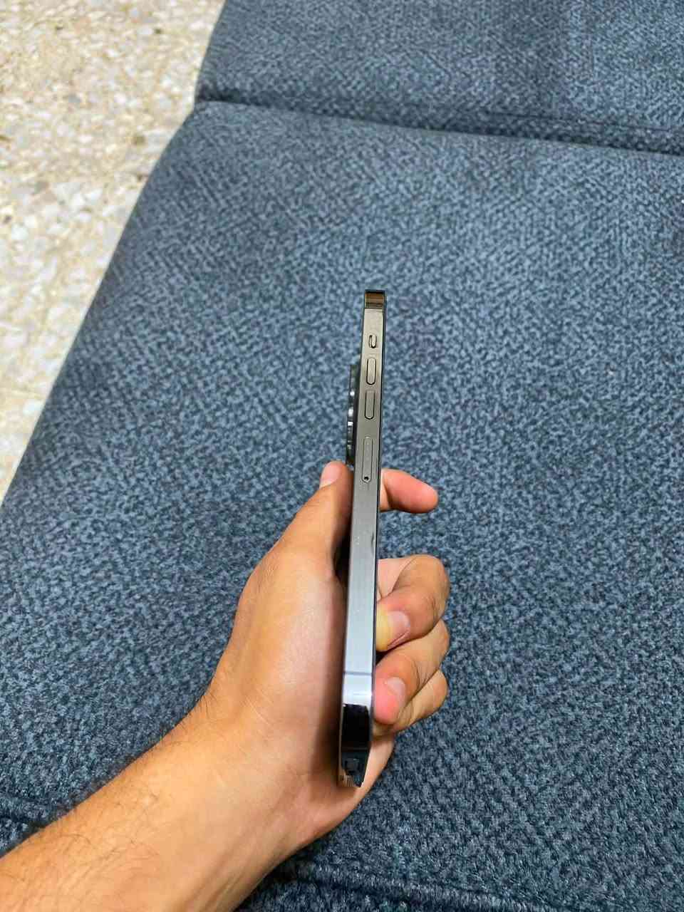 13 pro max شرط الوكاله بطاريه 87 ذاكره 256جديد لوك تلكه بي شخط تاخذه ابلاش وتروح كله بلادي علفحص لزكه حمايه اصليه ويا شاحنه الاصليه ام ال50 الف السعر 775 
مكاني بغداد فلكه حي النصر الرقم***********
