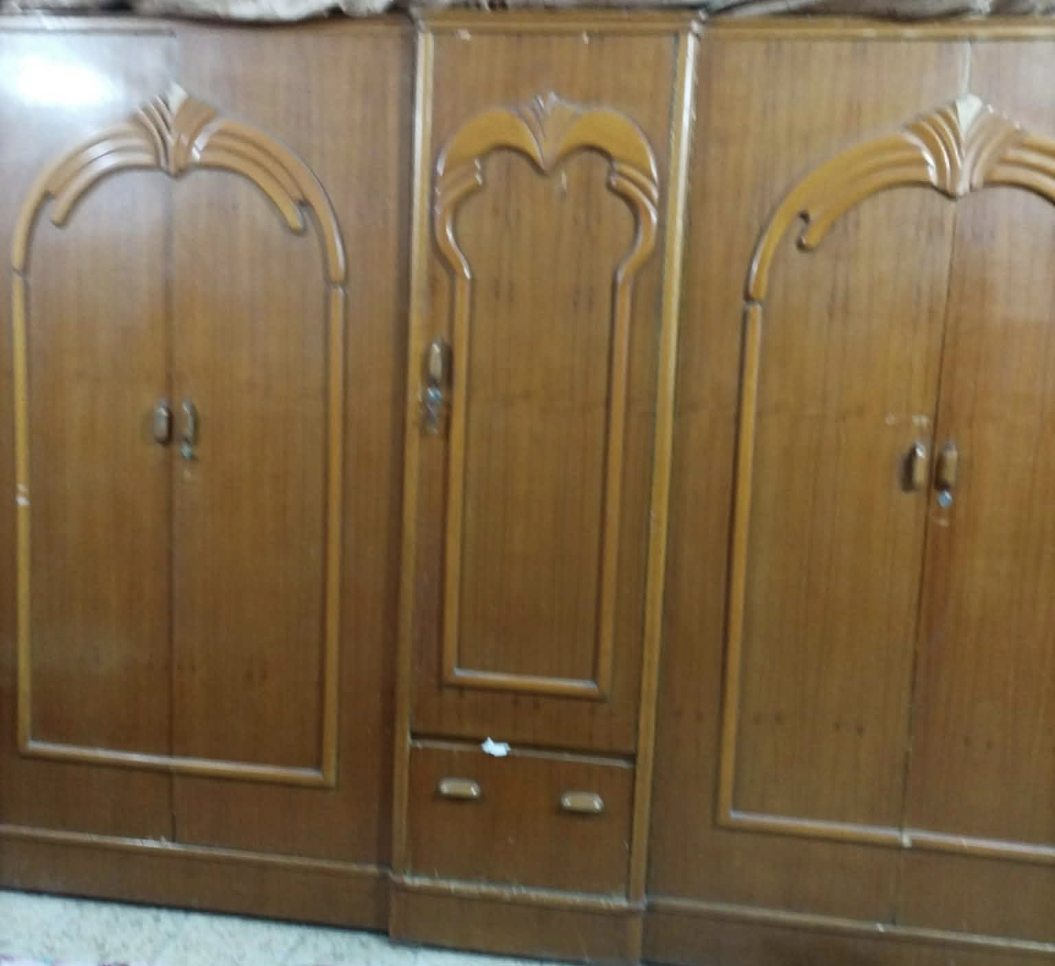 مكلفه بالنشر غرفه اخشاب ثقيله سعر500الاستفسار ***********
