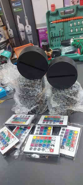 بشرى الى المنتضرين قد وصلت بضاعه امزون DHL في محل امزون الاوربي ميسان وذلك يوجد المحل في حي الوحده قرب موسسة مالك الاشتر وسوف نزودكم بصور ومقاطع الى جميع البضاعه عليكم ترقب صفحاتنا والحضور الى المحل لمشاهده المحل وبضاعته الجميله لكل من مهتم في سلعه عليه الاتصال بل ارقام التاليه 
***********
***********
ويوجد لدينا خدمت توصيل كافه المحافضات
