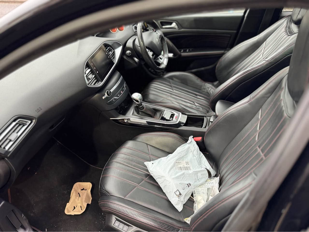 peugeot 308
GT Line - 2017 
1.2 PETROL
manual  6 gear
BLACK  COLOUR
Inside black 
Leather seats
Massage seat 
REAR CAMERA
REAR SENSORS
FRONT SENSORS
5 Doors
Very low fuel consumption
new MOT
New disc
New brake pad 
4 new tyre 🛞 
New oil pump ￼
Features
Sun sunroof panoramic
Satellite Navigation
Rear Parking Sensors & Camera
Bluetooth & Touchscreen &
Carplay 
Alloy Wheels
Cruise Control
Air Conditioning
ISOFIX
Auto Start-Stop System
Clean and well maintained car, very economical and reliable. Drives perfectly with no issues.
Perfect car for daily driving or family use.

£3450
*********** Leeds, West Yorkshire
