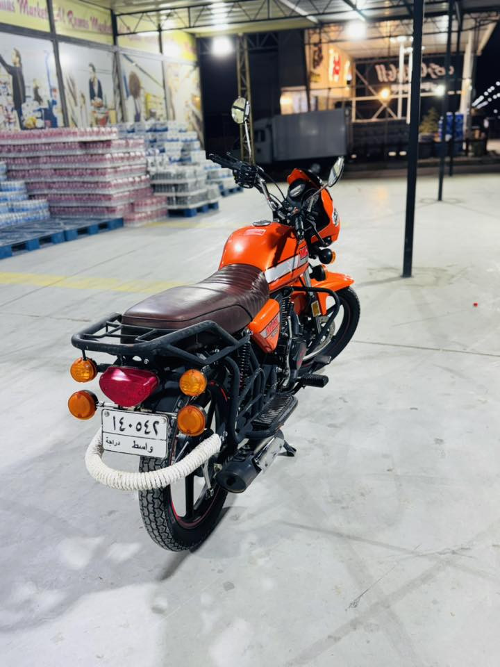 دايوان 23 رقم وسنويه واسط كفاله. ماشيه 10 الف 
***********
