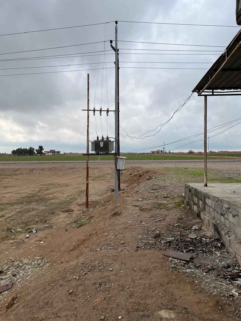 السلام عليكم
أرض زراعية للبيع 🔹
📍 مباشر على شارع الدوز
📐 المساحة: 7 دوانم
📏 الوجه: 140 م
📏 النزال: 100 م
تحتوي على:
هيكل بناء غير مصبوب
عدد 9 محلات مأجرة حالياً (دخل ثابت)
محولة كهرباء خاصة بالأرض والمحلات
📞 للتواصل: على الارقام 
***********
***********
