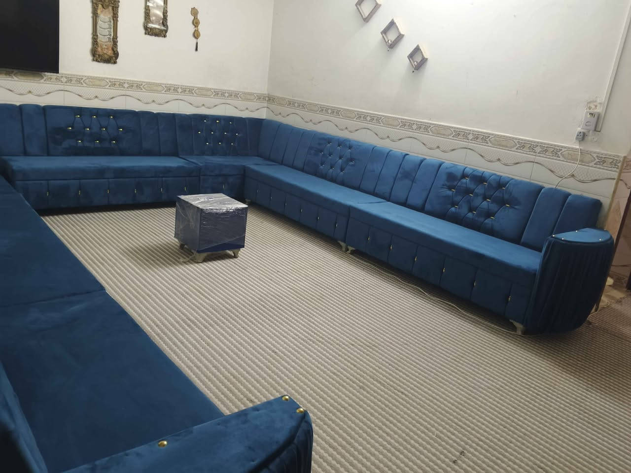 تخم ديوان غير مستخدم 16متر ونص شغل درجه اولئ بعد ويا 3 قطع مامصورتهن اليريده يتفضل خاص النجف, العراق


**إذا كنت صاحب هذا الإعلان وتريد حذفه لأي سبب، رجاءا أرسل رسالة إلى الدعم الفني**