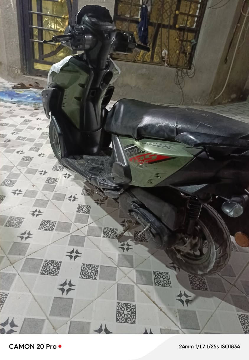 سلام عليكم دراجه زت ار مديل 22 للبيع ب950 وبيهه مجال او مراوس مفتوحه بس بستم شرط
رقمي***********
