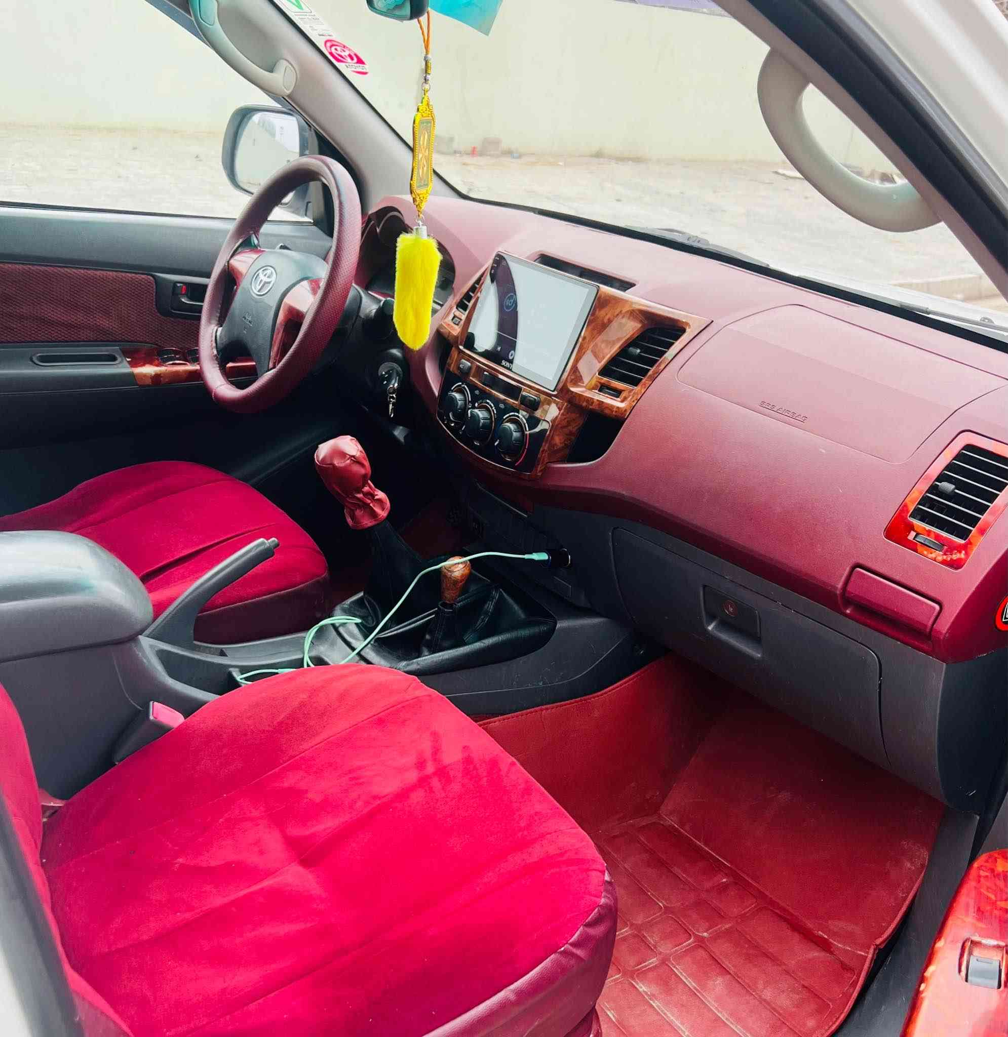 هيلوكس 2012نهرو بيويست بةوةسف ناكات *********** بةبي سبخ سحري 184 أربيل, العراق
