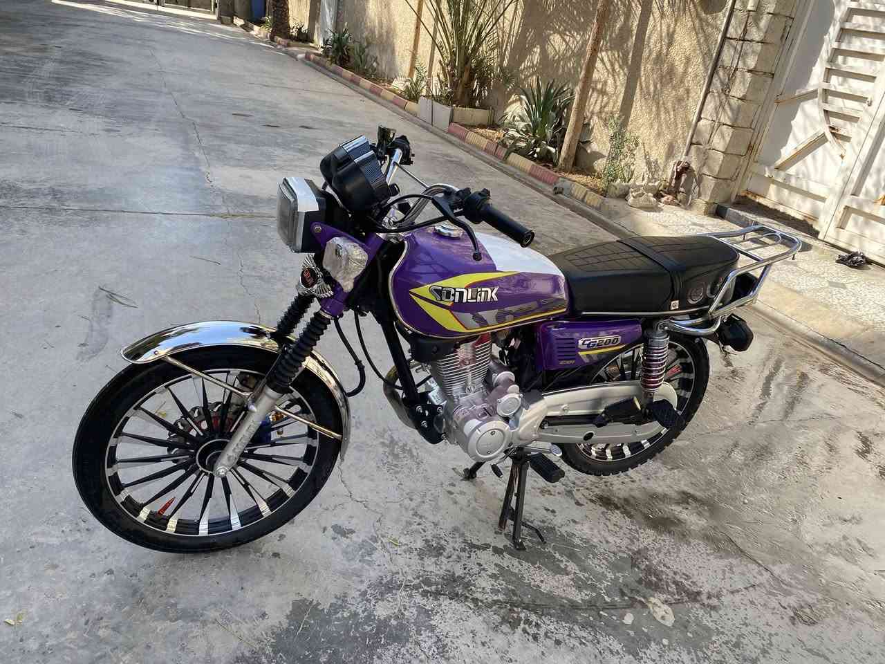 ياالله
سلام عليكم دراجة سيفان موديل ٢٥ سولنك اصلي كفالة مكينة ٢٠٠ 
ديالى بعقوبة ***********
