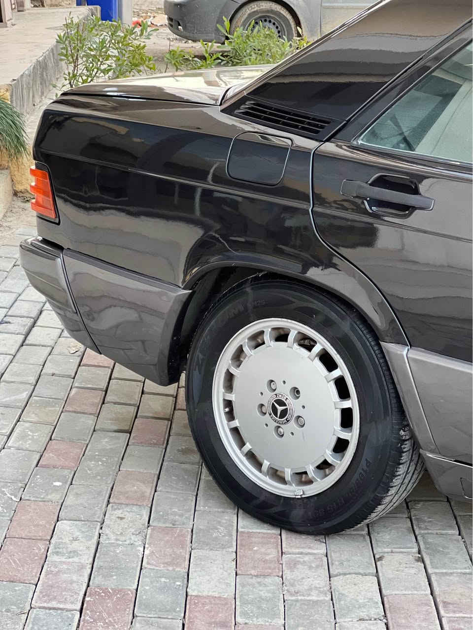 مرسدس موديل ١٩٨٩ رقم اربيل رقم الماني سيارة صبغ عام لجمالية بدون حادث غرفة جديد صبغ جديد تاير جديد سيارة محرك ٢،٥ وينجى سلايد 
سعر ٥٥ مراوس حسب قناعة 
***********
***********
عنوان كركوك شوراو قرب نور ستى ١ كركوك, العراق
