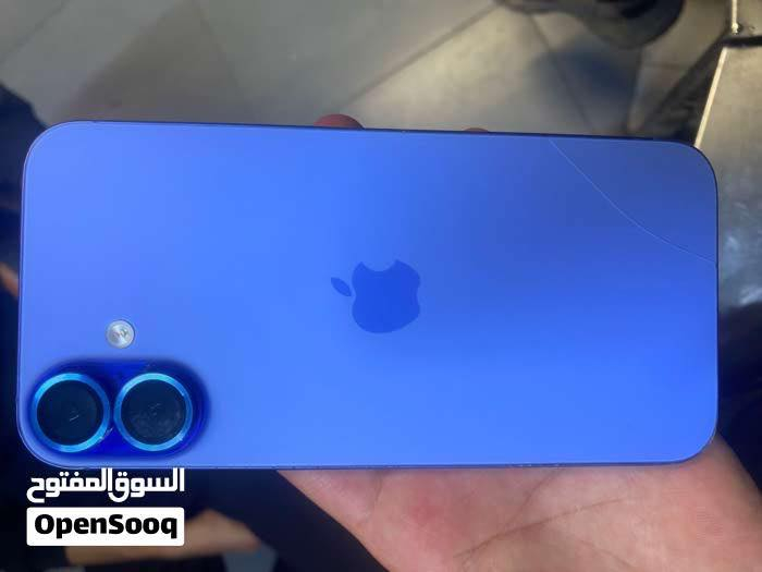 حالة الجهاز (للأمانة) ايفون 16 بلس 
الجهاز شغال 100% وما مفتوح ولا داخل تصليح أبداً، بس بي ملاحظات بسيطة بالشكل الخارجي:
• الظهر: بي خدوش ناعمة جداً (متبين إلا بالتدقيق).
• الإطار (الشاصي): بي ضربات خفيفة وموضحة بالصور، مأثرة بس على المظهر الخارجي وتتغطى بالكفر ويرجع جديد.. السعر 850 الف وقابل للتفاوض للطيبين 
الرقم (***********)بغدا د
