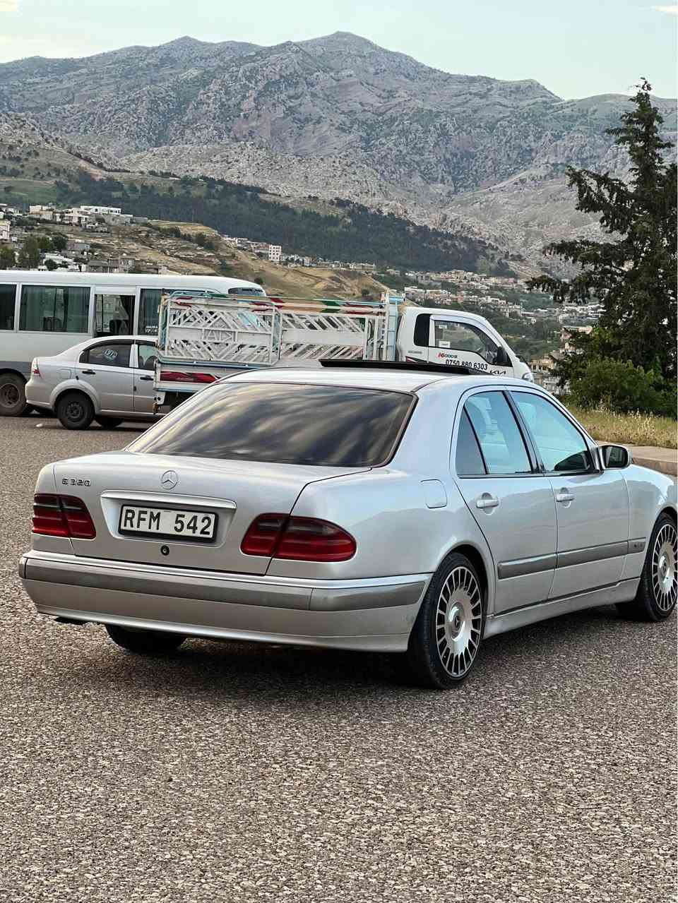 عفريت موديل 2000مه نه فيس ابراهيم خليل ئه سلي سه ياره كي هندي بلي خاوينه گورينه وه ش ئه كه م شتيك به دلم بيت نرخ 75لوزانياري زياتر تيل بكه *********** دهوك, العراق
