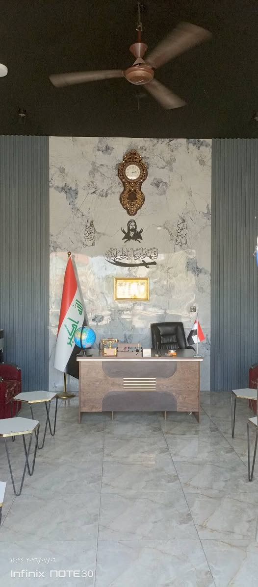 محل للايجار كربلاء شارع حوالي قرب مستشفى الكفيل مقابل مركز نخيل 2 يصلح مكتب عقارات او مكتب سياحي او مكتب تئجير سيارات أو استراد سيارات أو انشائية أو قاعة بلي سعر طلوعة مع الغرض 10 مليون وبي مجال ايجار المحل بل شهر 300 الاستفسار اتصل على رقم ***********
