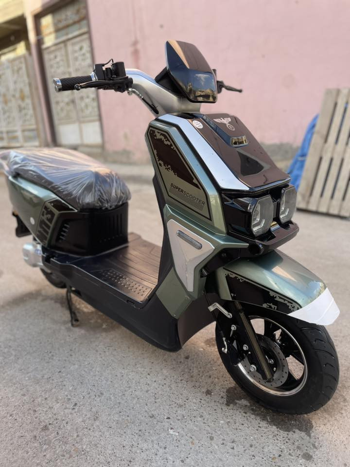 اقره المنشور قبل لاتخابر
السلام عليكم دارجة ماتركس شركة 
بغداد 2025 
6 بطاريات كبار 
بصمه تشغيل عن بعد 
انذار سرقه 
نضام بارك + R 
منفذ يوسبي 
لايت عالي ناصي 
سويجات 2 + 2بصمات 
السعر 550 وبيها مجال 
العنوان بغداد بلديات 
الرقم ***********
