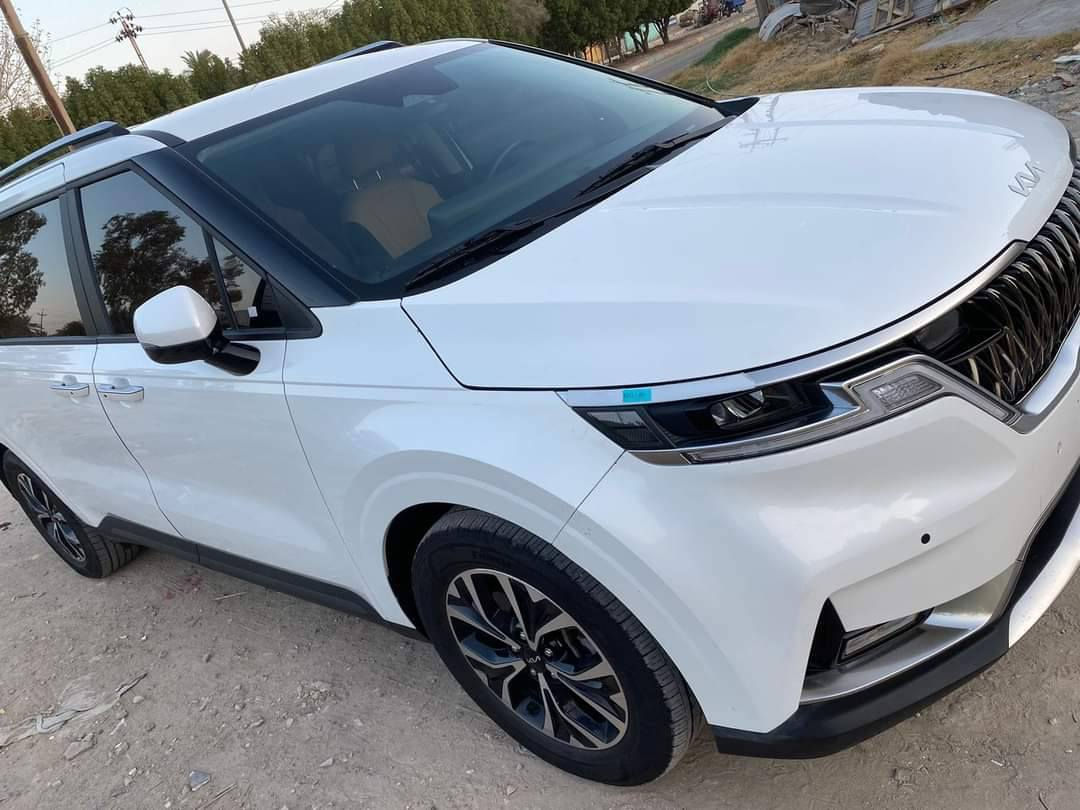 ‏السلام عليكم كيا كرنفال موديل 23ماشيه ماشيه 35 ألف قابل للزيادة مرقم بابل خصوصي السياره غاز بانزين  6سلندر 3ونص رادارات امامي خلفي جانبي سياقه ذاتيه لايت زنون اوتو باب كهرباء مثبت سرعه توقف ذاتي سايد بريك بصمه تشغيل عن بعد أربعة انضمه قيادة الكشن تدفئه وتبريد استرين تدفئه كامره خلفية حساسات خلفيه اماميه بعد بيه موصفات السعر 280  للتواصل على الرقم 
***********
