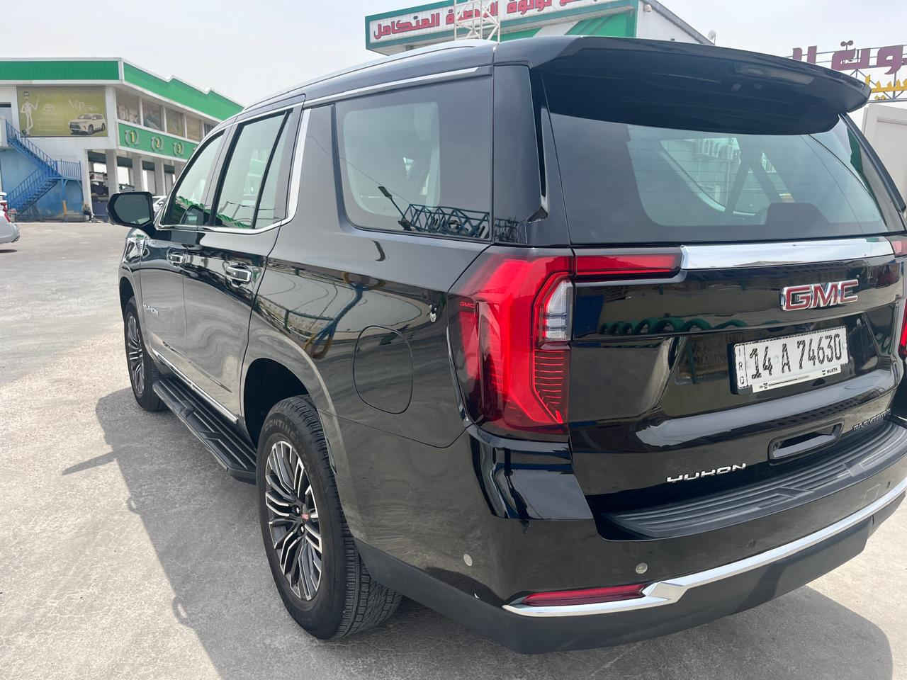 GMC YUKON ELEVATION 2025 
جي ام سي يوكن اليفيشن ٢٠٢٥ 
عداد المسافة ١٣ الف 
رقم بصرة 
وكالة بدون اي حادث 
مغلفة نانو بالكامل 
السعر ٦٢٥ ورقة بيع او مراوس مع سيارة ٧ راكب

العنوان البصرة ساحة سعد داخل محطة وقود لؤلؤة البصرة 
***********
