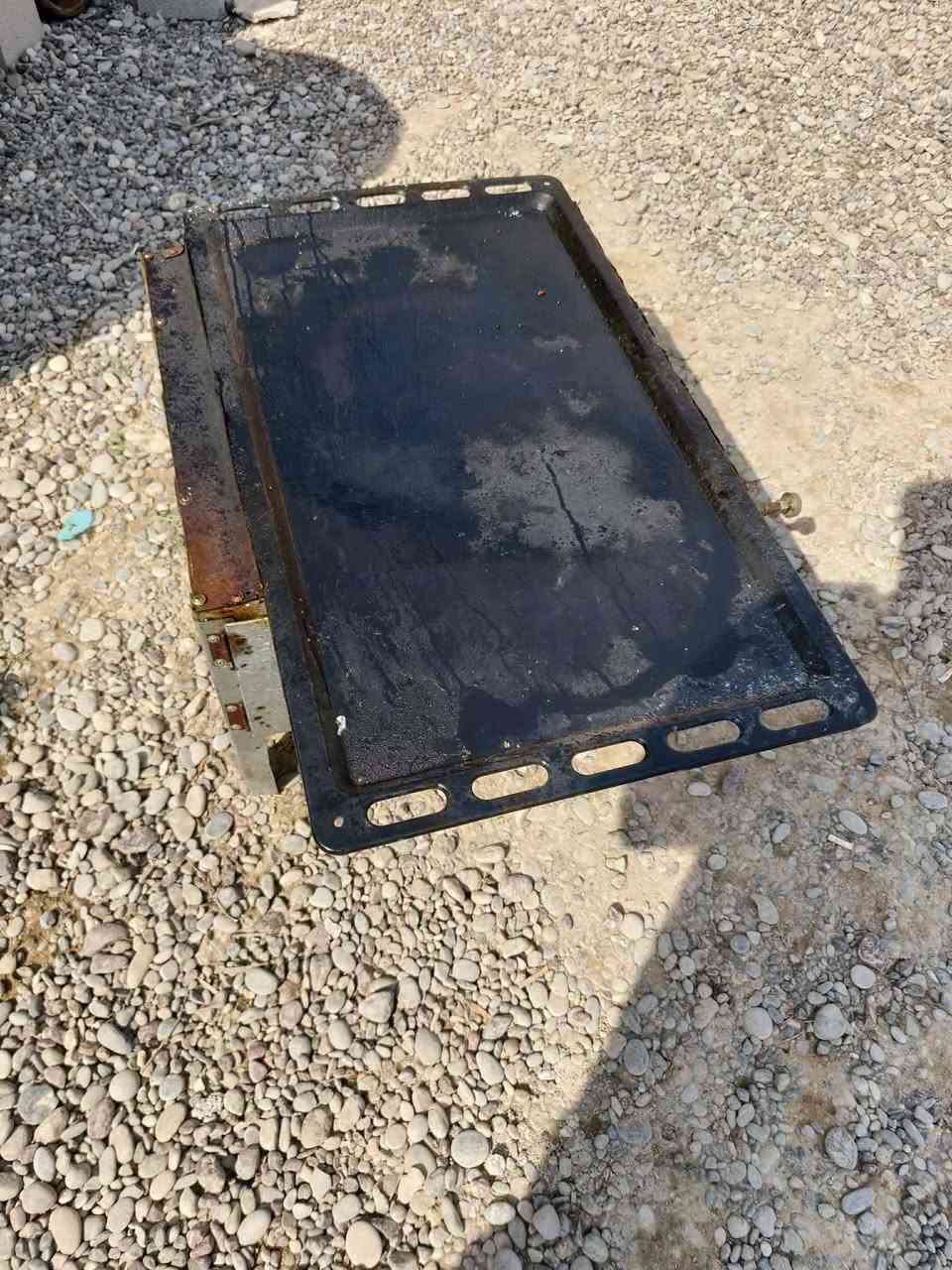 تنور محور مال قلايه لحم ترهم مال هنبركر هم
25...بيه مجال


**إذا كنت صاحب هذا الإعلان وتريد حذفه لأي سبب، رجاءا أرسل رسالة إلى الدعم الفني**