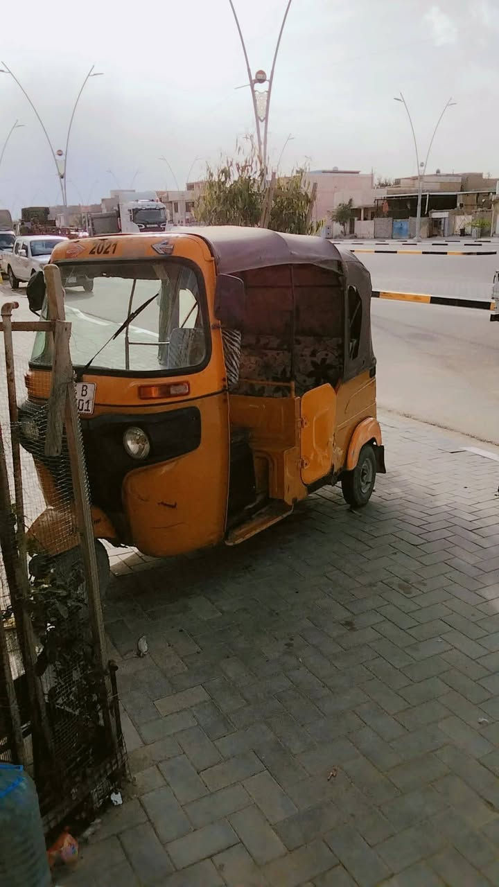 السلام عليكم تكتك 21للبيع حيانيه شارع الاولئ ستفسار ***********
