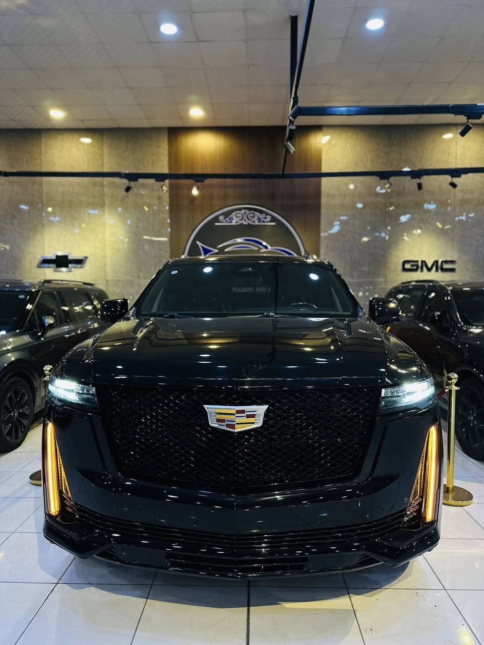 سلام عليكم سكاليد كاديلك موديل 2021 دخول جديد قبل اسبوع دخلت العراق كتاب ضباط رقم بغداد حادثهة سرقة فقط صور الحادث مرفقة مع المنشور مكان السيارة النجف السعر(575) وبيهة مجال للأستفسار ***********
