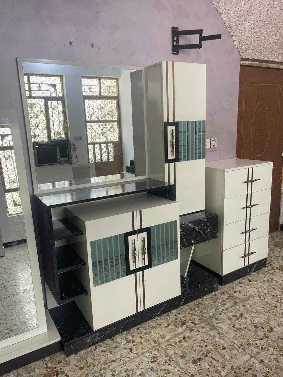 السلام عليكم غرفة للبيع جديدة استخدام قليل سعر الشراء مليونين سعر البيع (مليون و100)عنواني (بغداد جميلة )
وبيهه مجال لشراي يتفضل خاص او ع الرقم 
*********** بيه واتس 
السلام عليكم غرفة للبيع جديدة استخدام قليل سعر الشراء مليونين سعر البيع (مليون و100)عنواني (بغداد جميلة )
