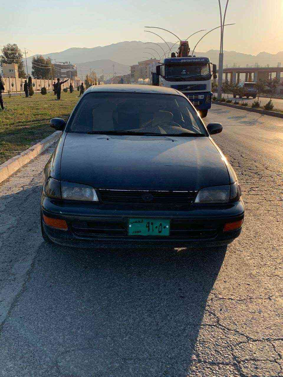 سلام عليكم ورحمة الله وبركاته 
كورلا 92 رقم اخضر السعر 28 وبيها مجال مراوس حسب القناعه ***********
