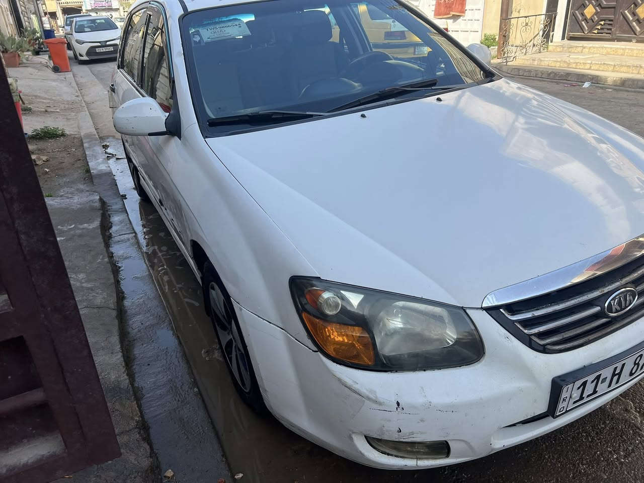 كيا سبيكترا موديل 2008 هاش باك وراد امريكي محرك 2000
كير ومحرك خير من الله 
تخم تاير جدد مع سبير 
باتري جديد
مثبت سرعه
كهربائيات شغاله 
شاشه كامره خلفيه
منضومه تبريد جديد ثلج
ماء اخضر حماوة ثابته
دعاميات بيهن شخوط بسيطه كلش
ضربتها ستوته الجاملغ الخلفي الايمن 
مرجعيها ماواصله الحوض 
الجاملغ الايمن ايضا هم طخه موضحهن بلصور 
بها طخطخات بسيطه يرادلها ترتيب 
صبغها بلاد 
ابيعها حزام 
رقم بغداد الجديد باسمي شرط التحويل
70 وبيها مجال


**إذا كنت صاحب هذا الإعلان وتريد حذفه لأي سبب، رجاءا أرسل رسالة إلى الدعم الفني**