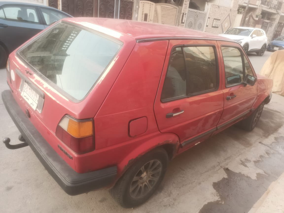 كولف موديل ١٩٩٠ كير عادي  ٥ نمر مكينة ١٨٠٠ سنوية ساقطة مشروع وطني باسمي  عنوانهة بغداد الجديدة للبيع ٢٢ ورقة
***********
