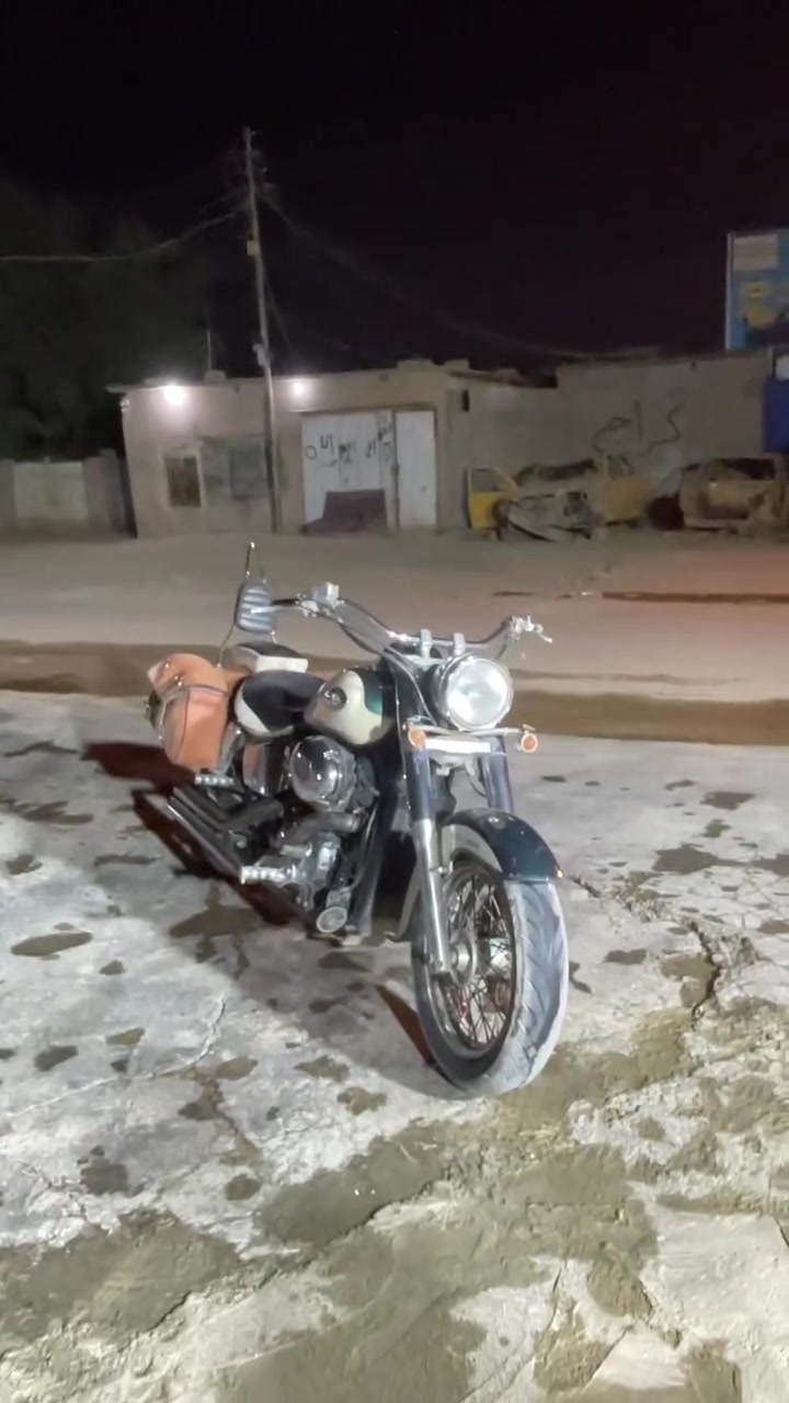 جنط جلد طبيعي اصليات وحجم كبير ماخذهن ب125 حط سعرك  المكان بغداد ***********
