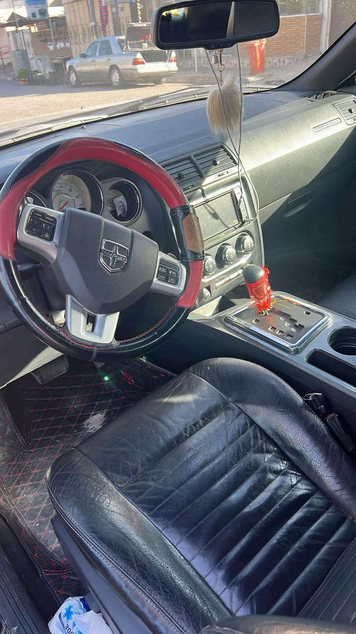 سلام عليكم ورحمة وبركاته للبيع موراوس جالنجر 2012 فول فول سياره بدون ايرباك ضرر صفحت سايق وبونيد شاصي بي تعديل سياره جاهزه بدون نقص سعر 118 بي مجال شي بسيط للتوصيل *********** كركوك, العراق
