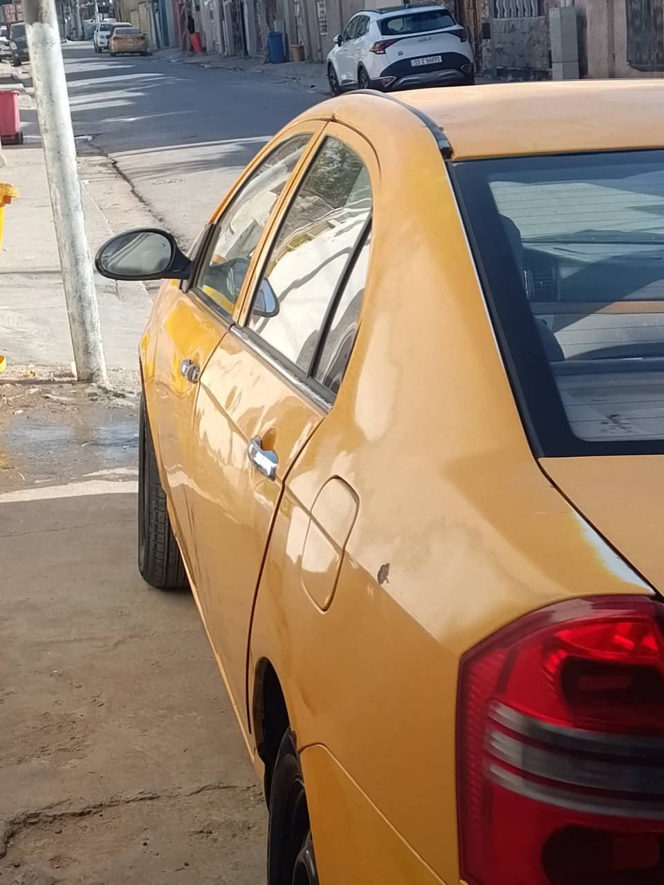 السلام عليكم سياره ليفان مكينه وجير كورولا كهربائيات البلاديه بدون صبغ بدون ضربه مكان مدينه الصدر لورفلي السعر 40 سياره باسمي *********** موديل 11 هيئه وغرامات مصفره
