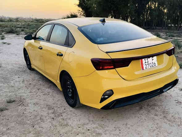 اسلام وعليكم 
كيا فورتي ٢٣
غاز وبانزين
ماشيه٧٥
حادثه بامريكه بس قبق جنطه بدون تبديل
وبل عراق هاي الطخات  السعر  160الشراي يتصل ويدلل سياره خير من الله مابيه اي نقص ***********عنوان بغداد جسر ديالى تقاطع نهروان
