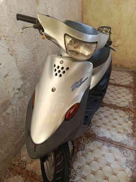 السلام عليكم دراجه بيجي مامفتوحه كلشي شغال عوزهة باتري باتريهة تعبان السعر550وبيهة مجال مكان السماوه ***********
