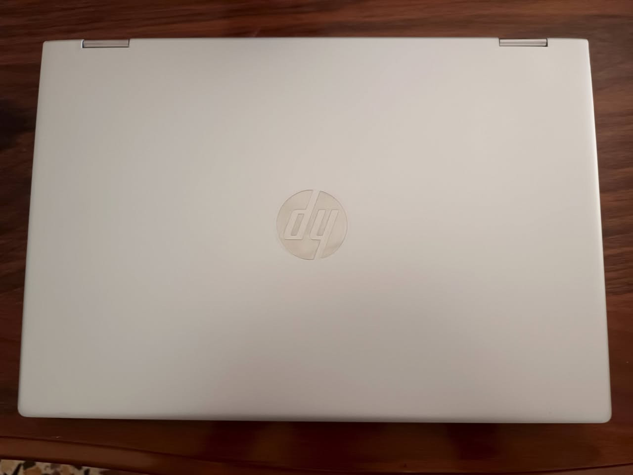 لابتوب  hp جهاز مصمم للعمل فقط ودراسة ذاكره 1 تيرة ورام 4 جهاز نضافه 100بل 100 ويا شاحنه مكاني أبو غريب سعر 250 ألف ***********
