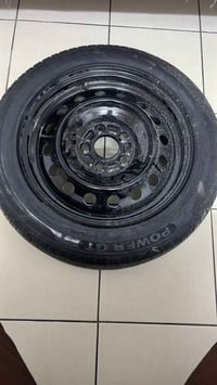 تخم تايرات للبيع حجمه 16 كلشي يرهم هذا رقمي 07727693326 مكاني بغداد ال...