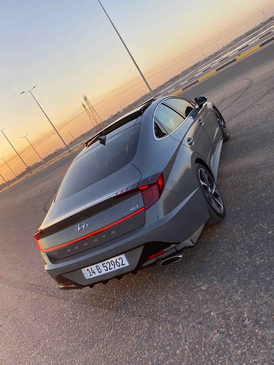 🚗 للبيع | هيونداي سوناتا 2023
⚙️ 1.6 تيربو | فل أوبشن
🎨 لون اسمينتي
✅ بانوراما
✅ مقاعد كنتارا + جلد
✅ مرقمة البصرة

🔹 رقم الشاصي: KMHL44J20PA276848

💰 السعر: 158 ورقة

📌 بيها چاملغين  يمين ويسار، والبنيد  مصبوغ مع تعديل بالشاصي.

📍 الموقع: البصرة – أبو صخير
📞 *********** ***********

